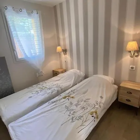 Villa Sublime Maison Proche Avec Piscine *